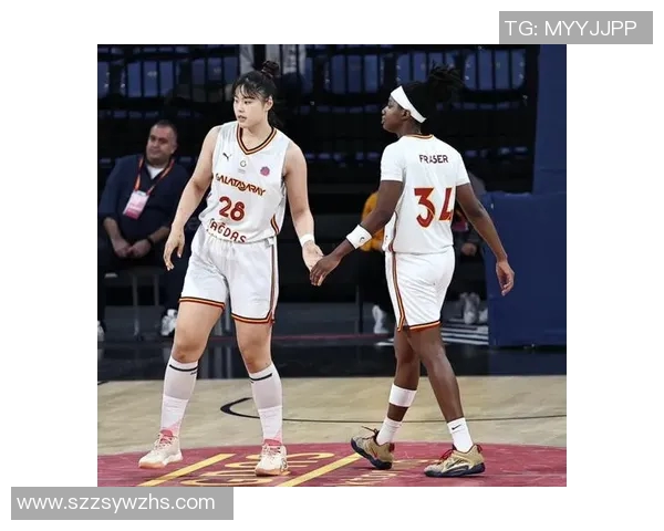 李月汝回应交易申请传闻或将被裁两大潜在新东家浮出水面